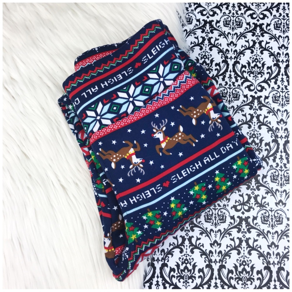 No Boundaries : size S : juniors holiday ‘sleigh all day’ thick velour leggings